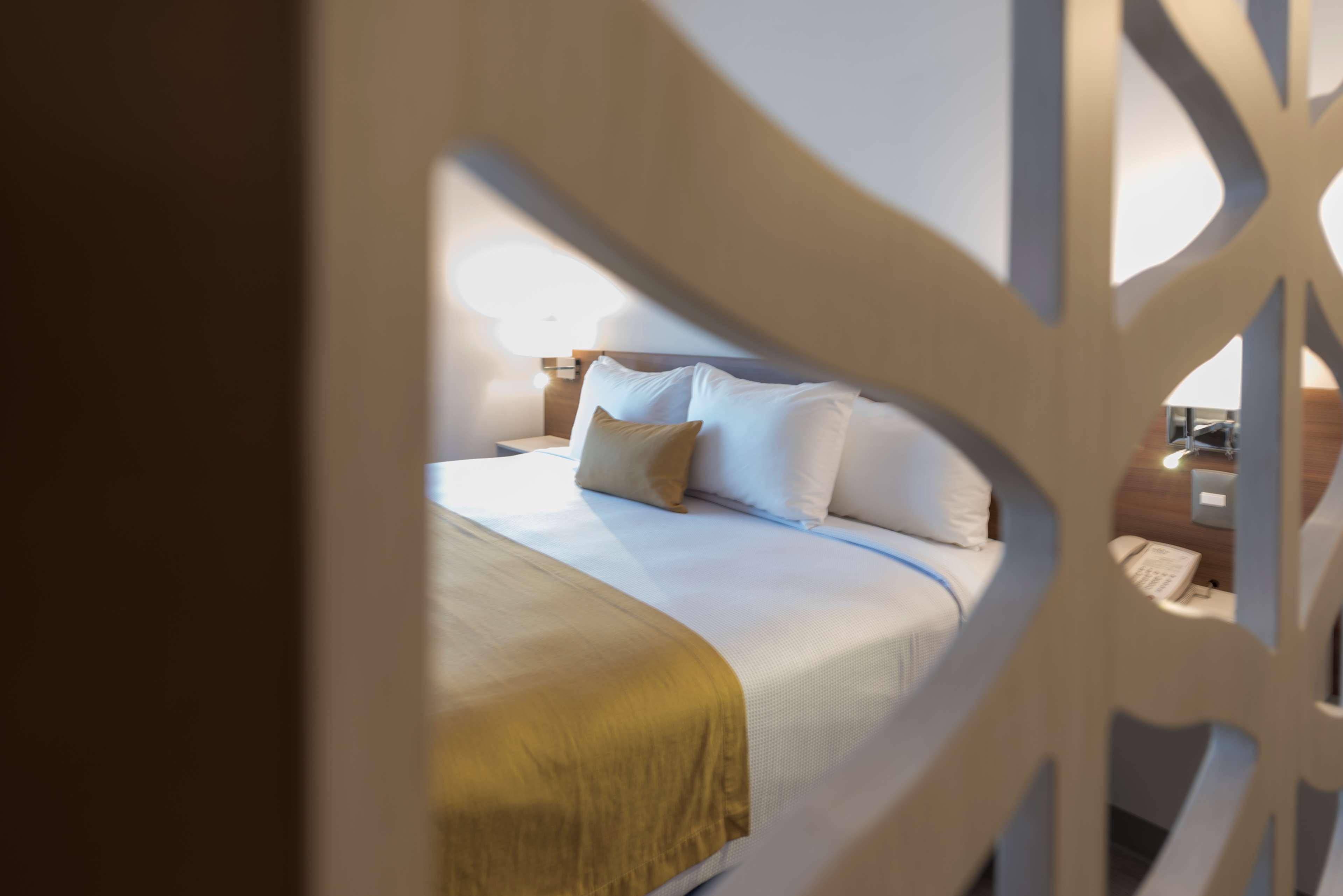 Microtel Inn & Suites By Wyndham San Luis Potosi Luaran gambar