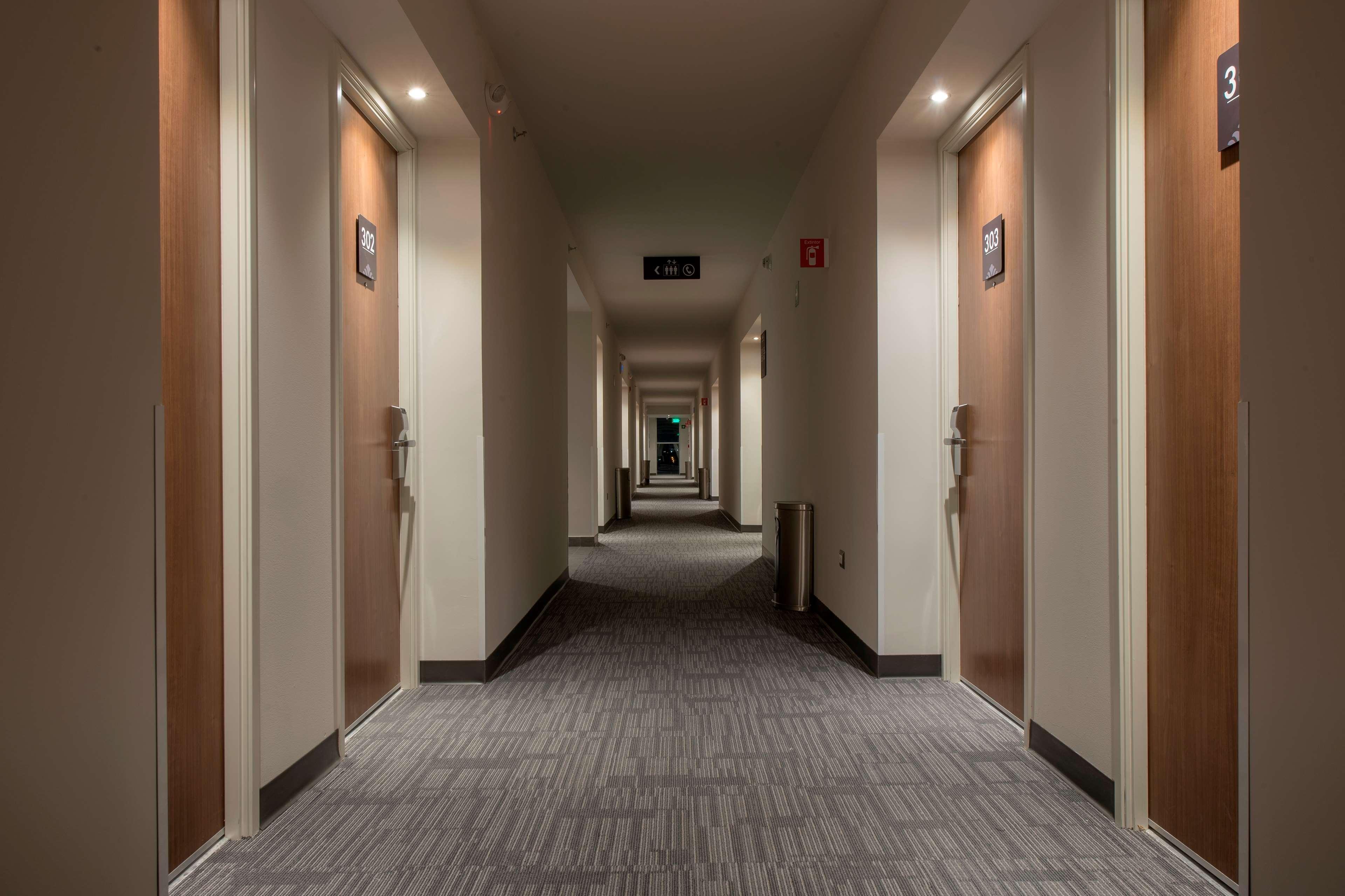 Microtel Inn & Suites By Wyndham San Luis Potosi Luaran gambar