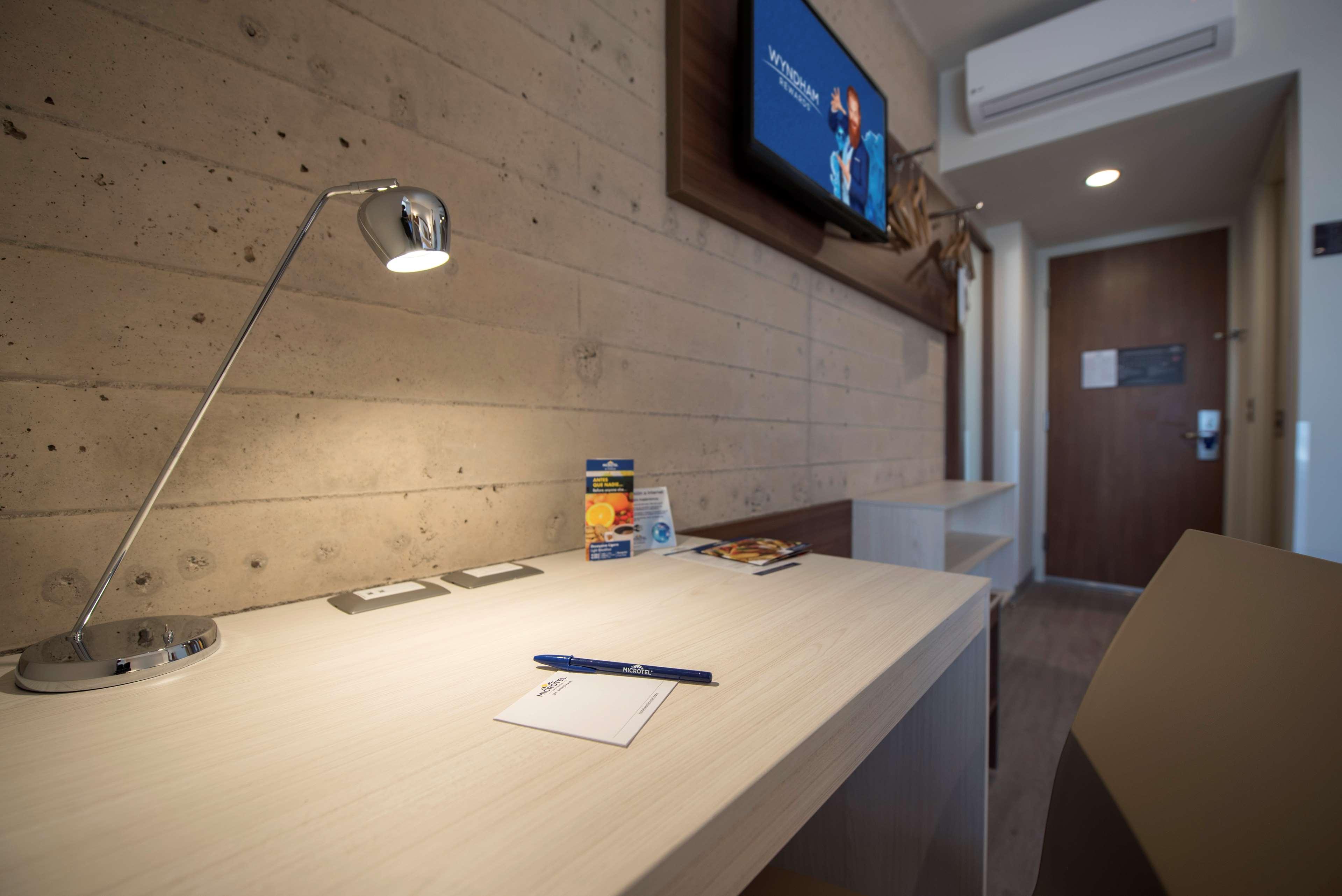 Microtel Inn & Suites By Wyndham San Luis Potosi Luaran gambar
