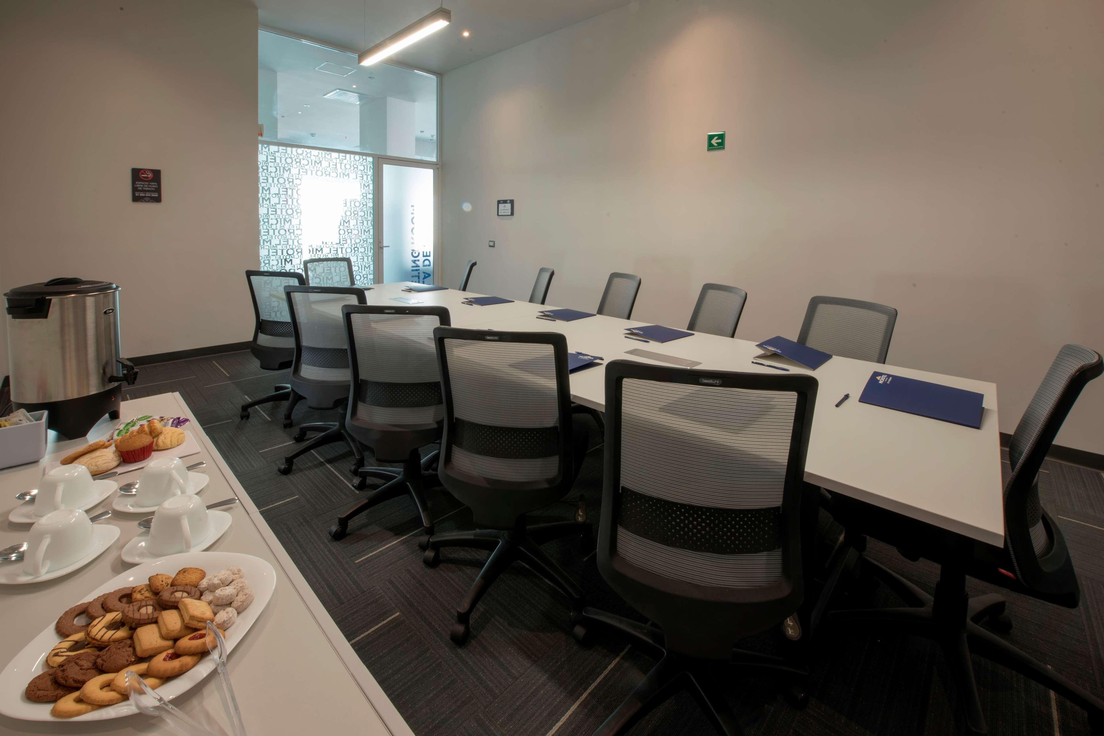 Microtel Inn & Suites By Wyndham San Luis Potosi Luaran gambar