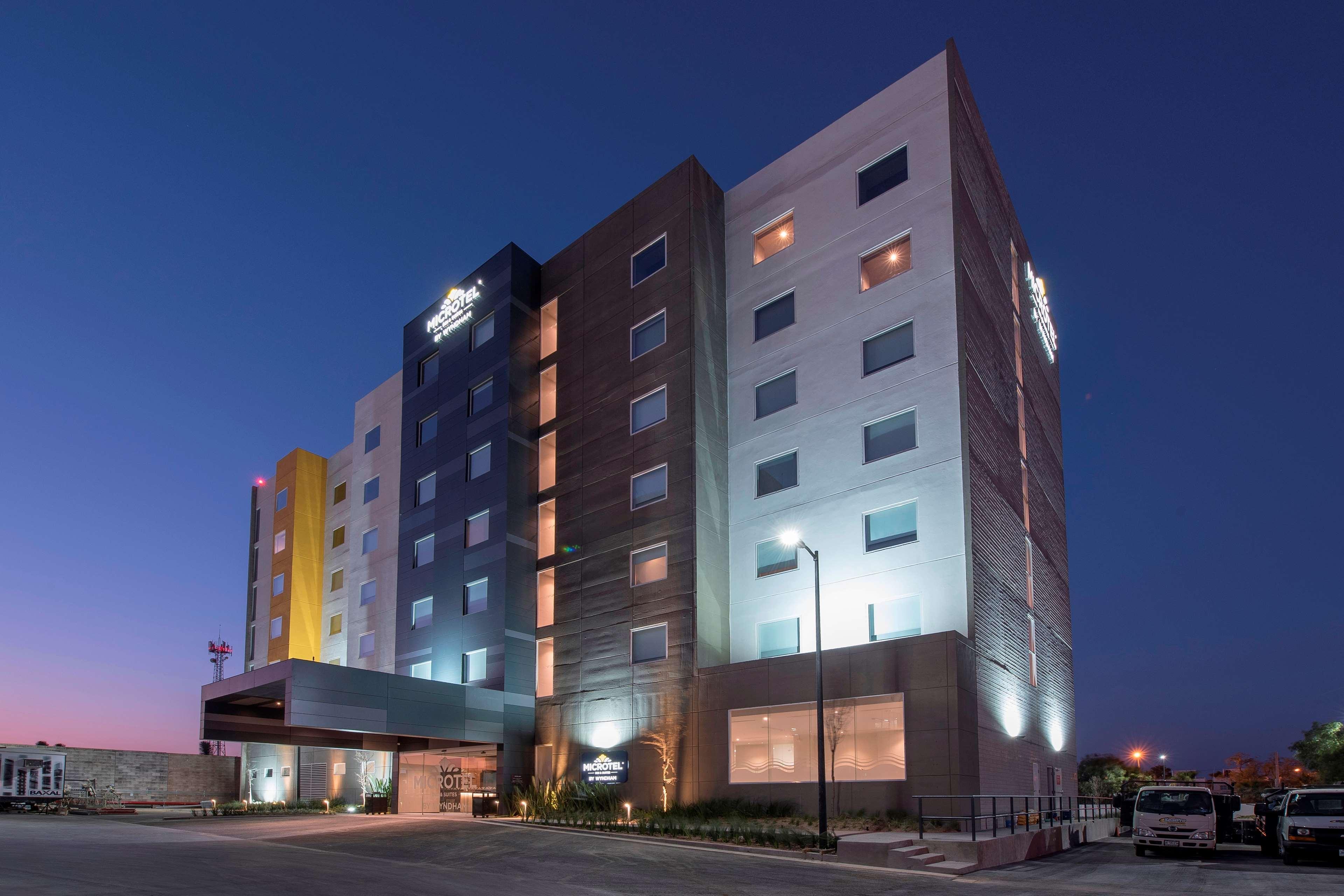 Microtel Inn & Suites By Wyndham San Luis Potosi Luaran gambar