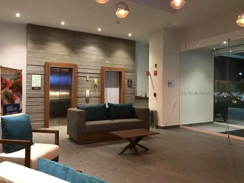 Microtel Inn & Suites By Wyndham San Luis Potosi Luaran gambar